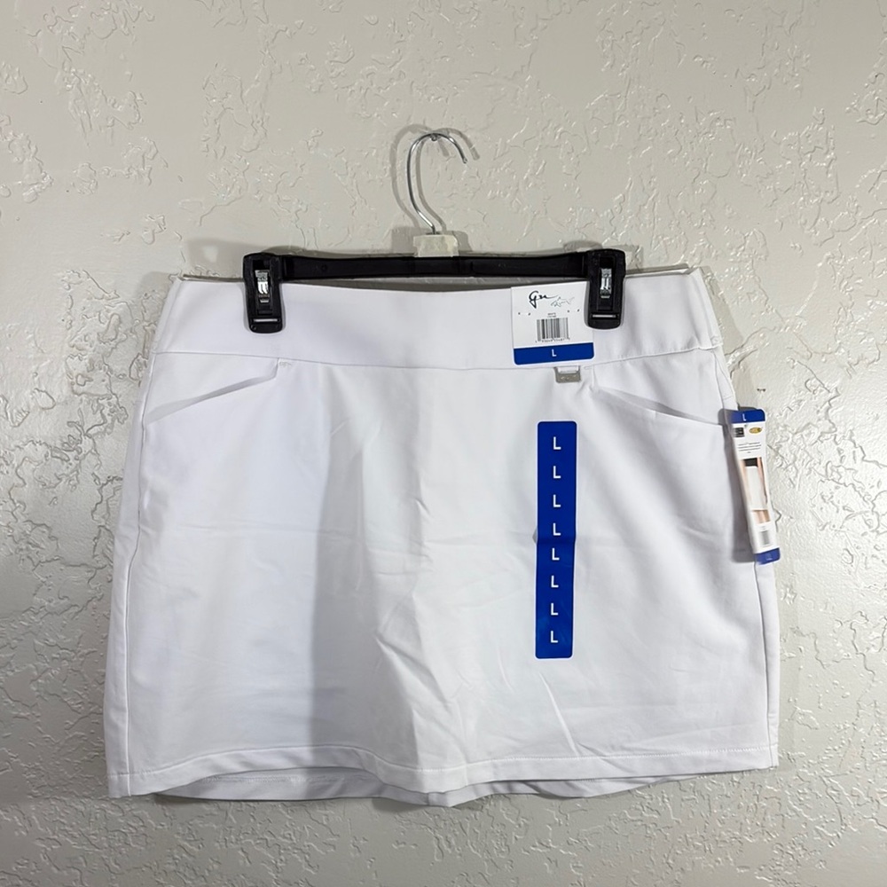 WHIT White Skort with Blue Label